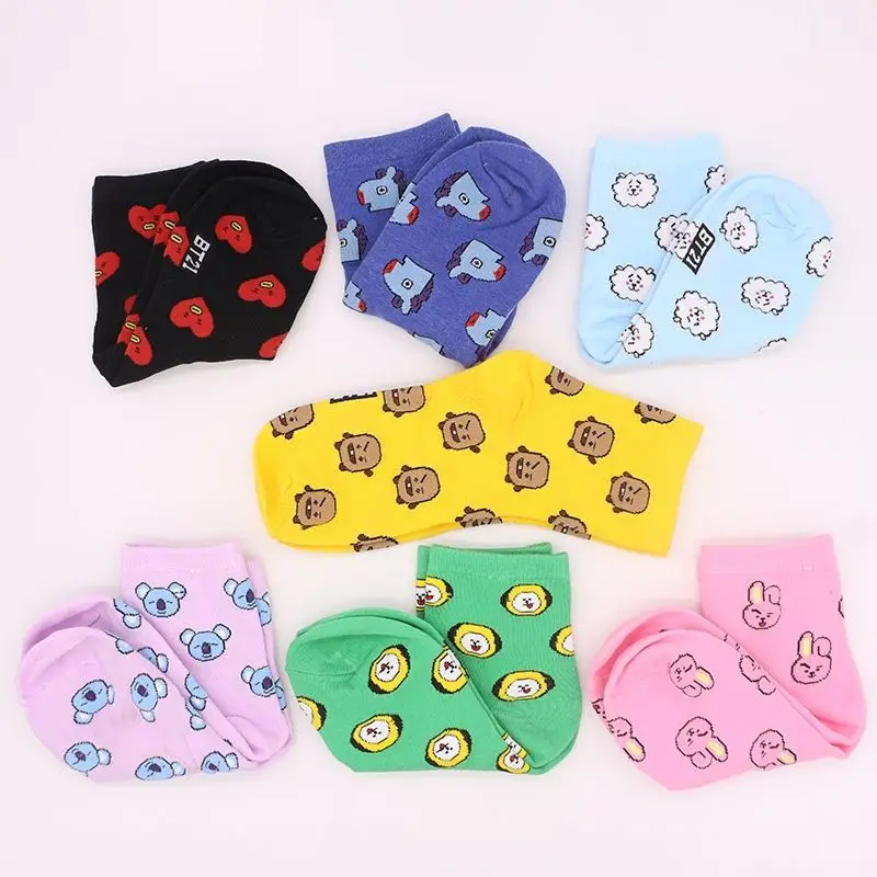 ถุงเท้าครึ่งน่อง BT21 Koya RJ  - Anime Cosplay Couple บทวิจารณ์และราคา